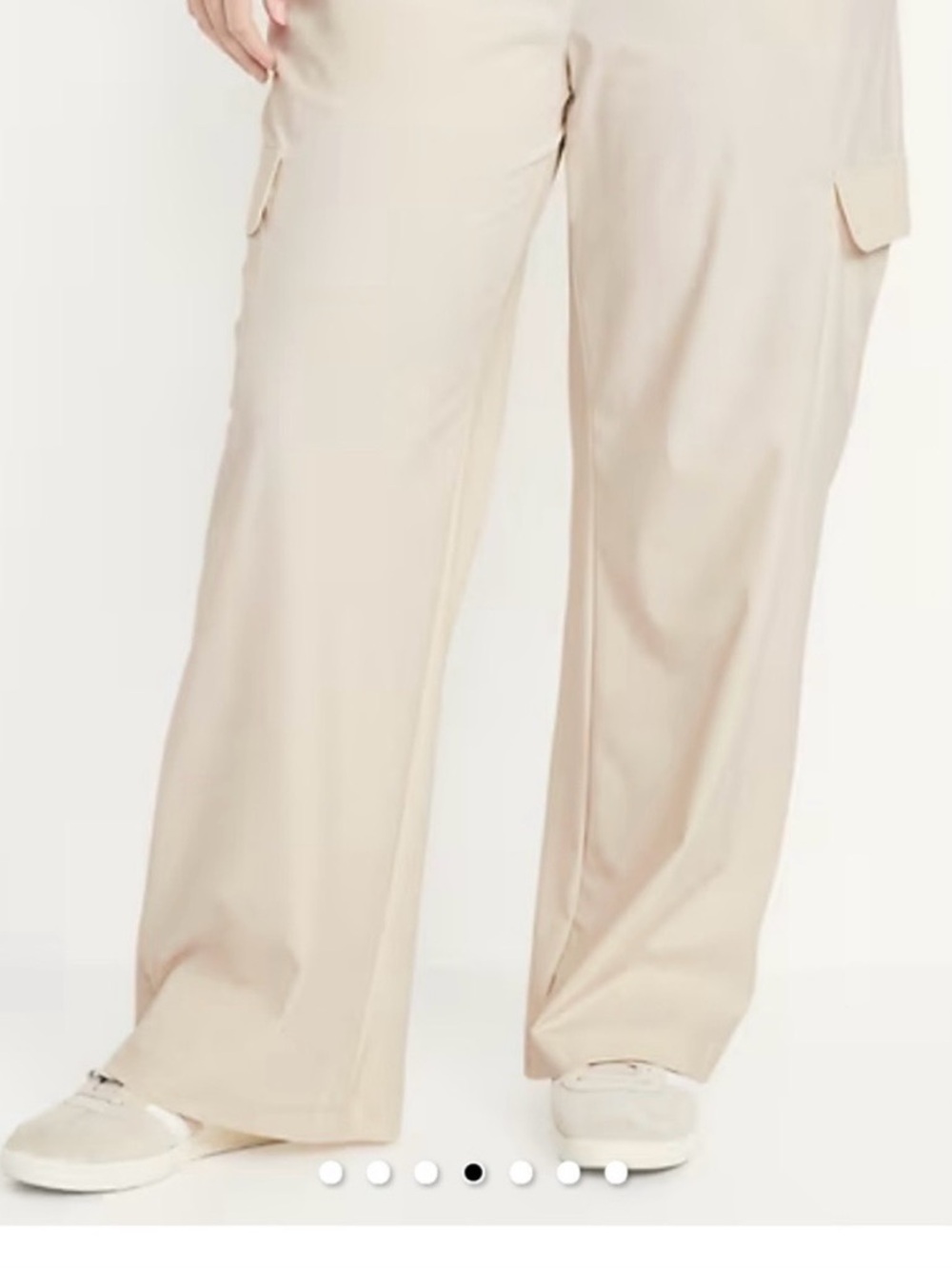 Wide-Leg Cargo Pants in Light Beige